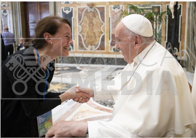 Feliz cumpleaños <a href="/Pontifex/">Pope Leo XIV</a> !!! Gracias por tanto!!! 💙💙💙
<a href="/Pontifex_es/">Papa León XIV</a>