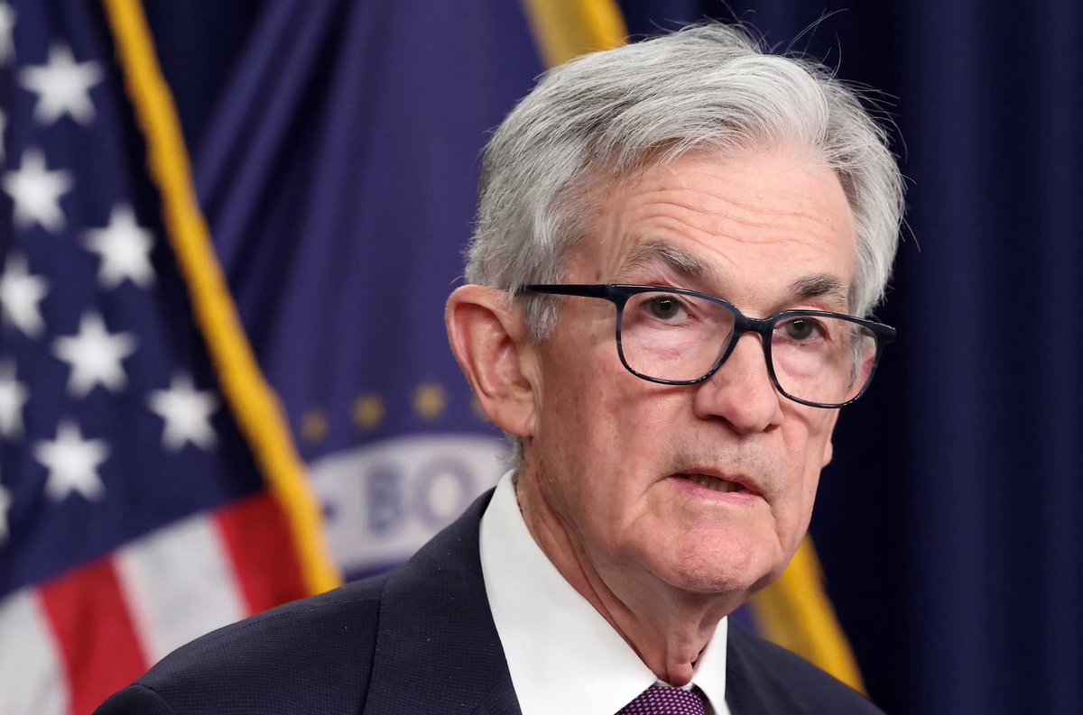 Chủ tịch FED Jerome Powell cho biết Fed “không được phép sở hữu Bitcoin.” Việc chính phủ Mỹ có nên nắm giữ Bitcoin hay không là quyết định thuộc về Quốc hội, nhưng riêng Fed không có ý định nắm giữ bất kỳ Bitcoin nào.

Lưu ý, FED như là công ty tư nhân,