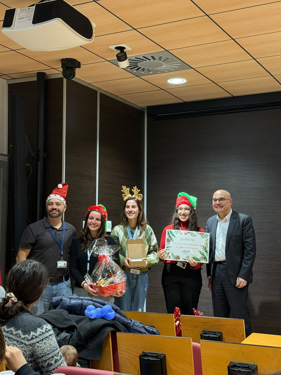 LabBarrigaVHIO tweet media