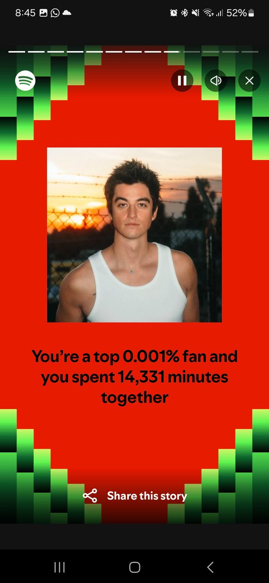 marvelgeek83's tweet photo. @ElijahWoods I think i can proudly say I'm one of your top fans lol top 0.001% actually haha https://t.co/UhdaineyZD