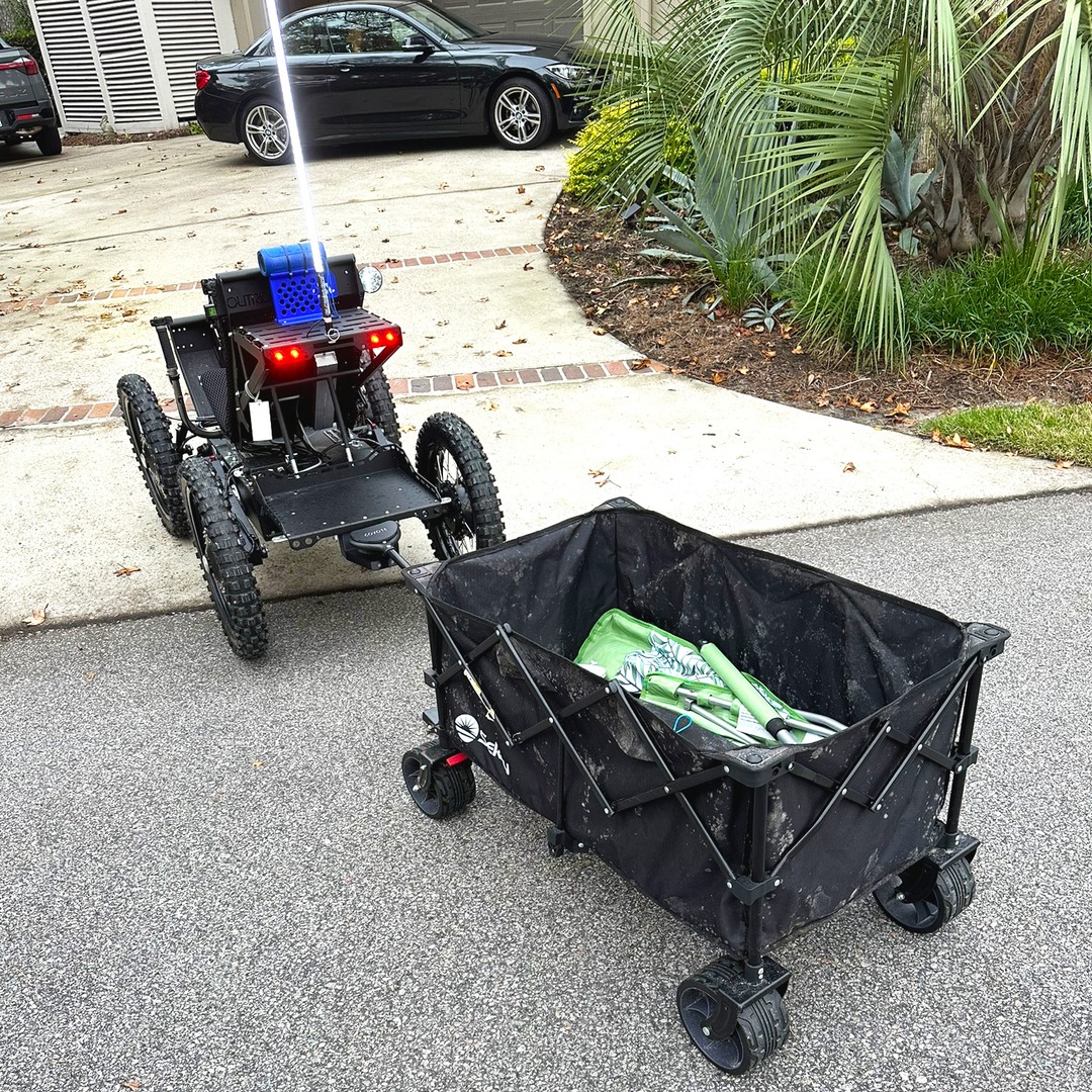 OutriderUSA's tweet photo. This is one mean beach machine. All of the accessories were designed and 3D printed by one of our favorite customers! #custom #OutriderCoyote #diy #getbackoutthere https://t.co/5G6FegPJDk