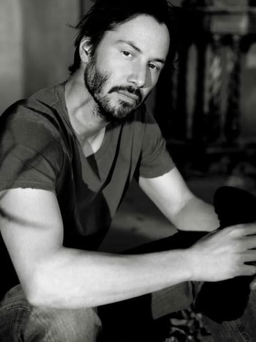 I don`t want to be
part of a world
where being kind
is a weakness. 💔
Keanu Reeves