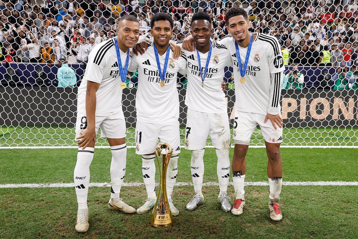 vinijr's tweet image. 