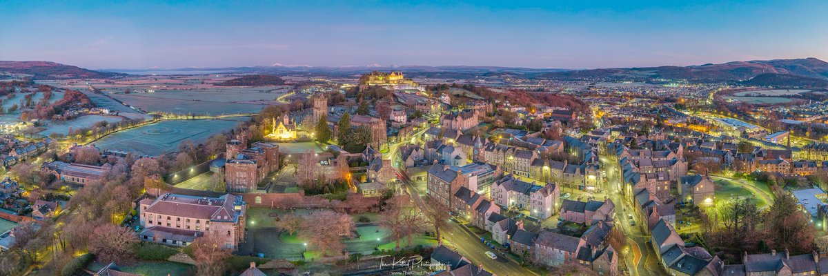 The city of Stirling waking you to a beautiful but chilly day. How many if this braw wee cities iconic sites can you spot? What ones can you see? 💙🏴󠁧󠁢󠁳󠁣󠁴󠁿💛

#Stirling #Scotland #TheKiltedPhoto #TheKiltedPhotographer #VisitScotland #StirlingAlive