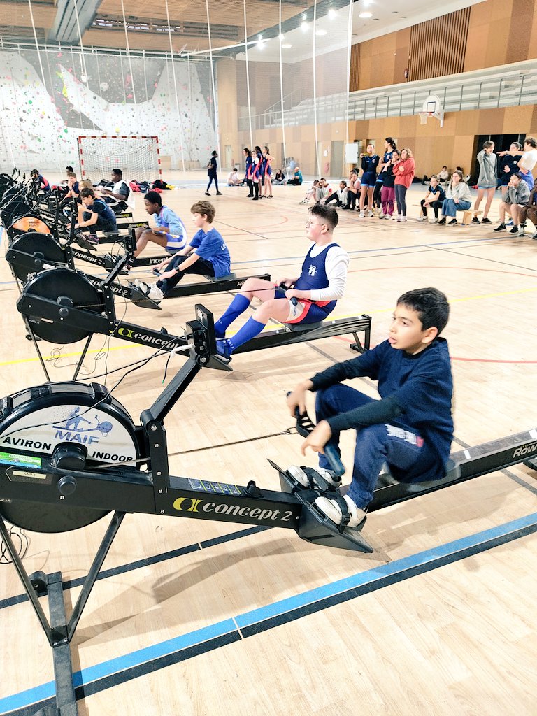 creteil_unss's tweet photo. Championnat Académique d'aviron indoor 🚣‍♀️ avec plus de 250 participants 

🤩 Bravo à tous les Associations Sportives @AcCreteil

@AvironLifa @Nogent94130 

➡️ Toute l'actualité de l'aviron en ligne https://t.co/FQPHh73Wd8 https://t.co/3KAxa3FhI3
