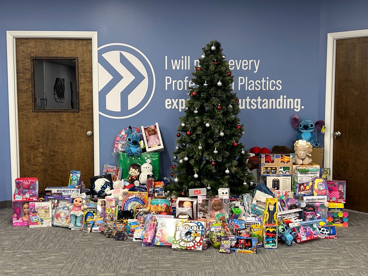 ‘Tis the season!   This holiday season, our Angola &amp; Orchard Park branches collected toys and other items to benefit Haven House, a local charity that helps those affected by domestic violence. 
Thank you to all who donated and Haven House for all you do in our community.