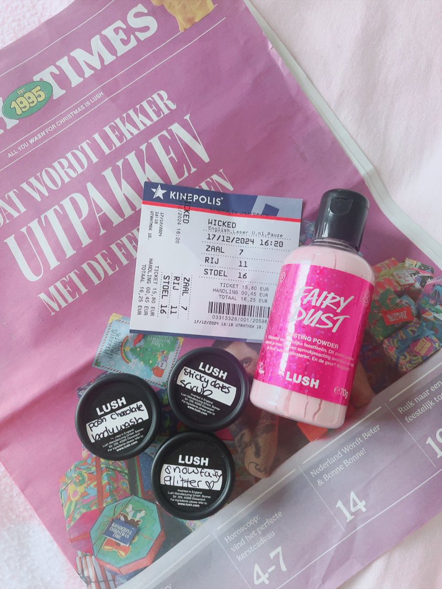 esterhennyy's tweet photo. Little haul from yesterday 💗 https://t.co/WQPH7AmcjX