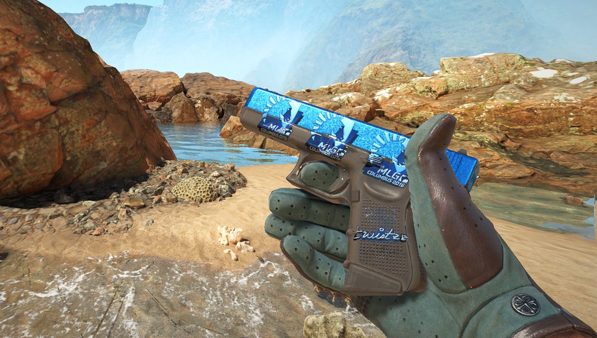 realized I forgot to post this but I picked up this bad boy
Glock Twilight Galaxy | 3x Team Liquid MLG Columbus Foil (with a sneaky twistzz foil on handle)