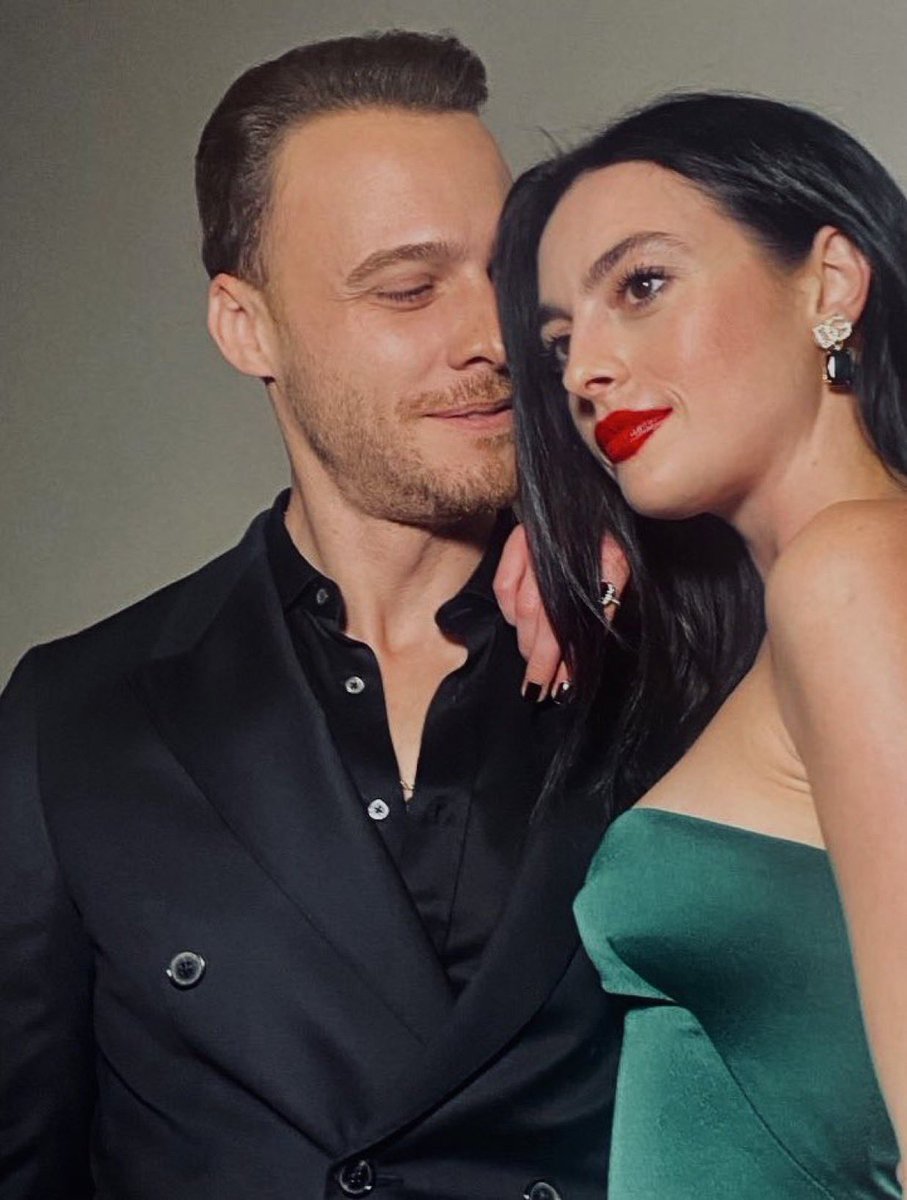#ŞımarıkFilm galasından #KeremBursin #MelisSezen 💥