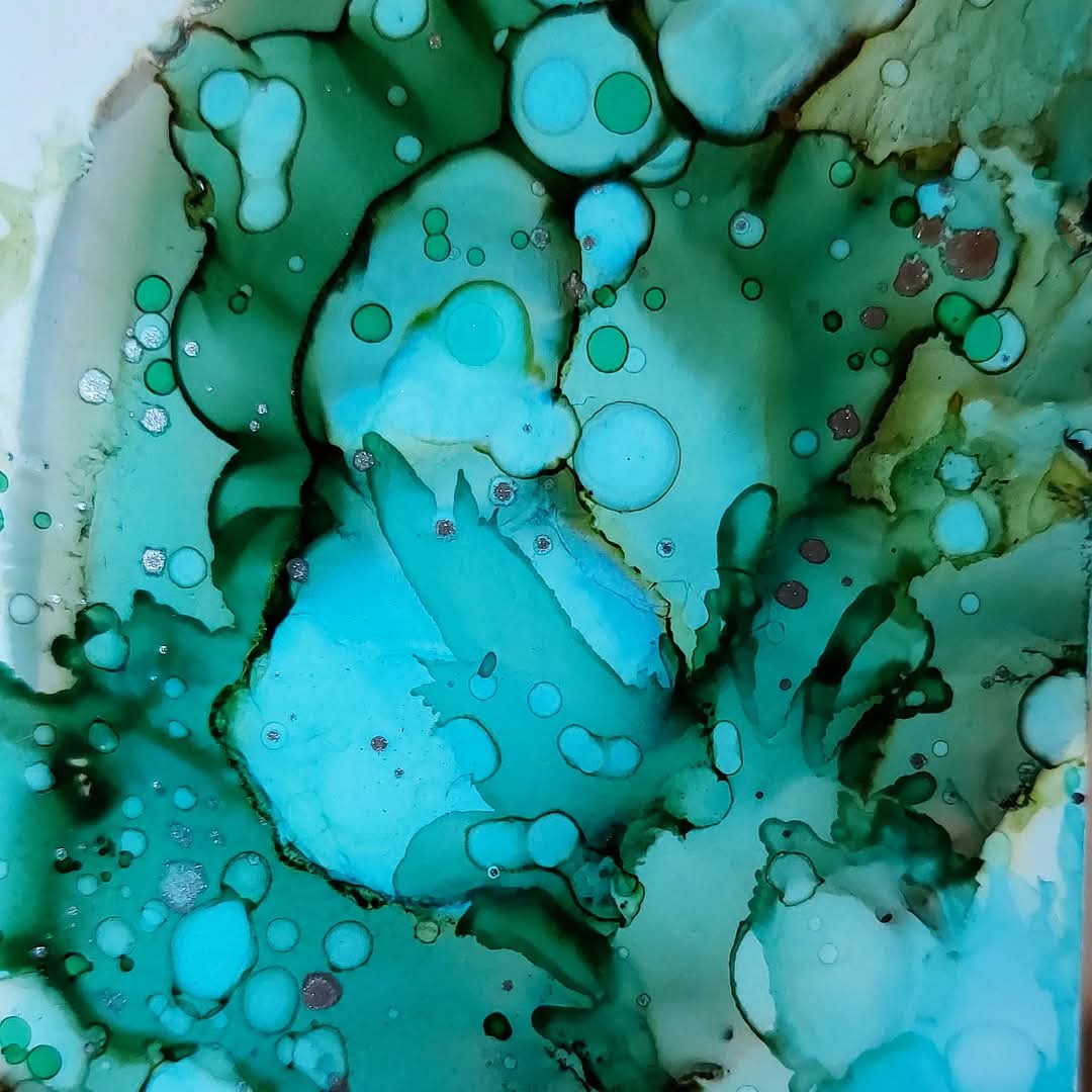 dreamcranes's tweet photo. Most of my series is on other platforms, just wanted to sprinkle a few here in case anyone needs some calming ink splotches on their feed. https://t.co/czKX50EWpL