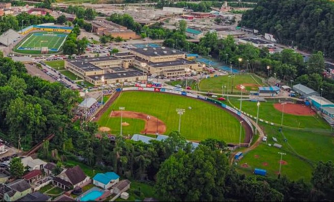 HS Baseball Fields Of America! tweet media