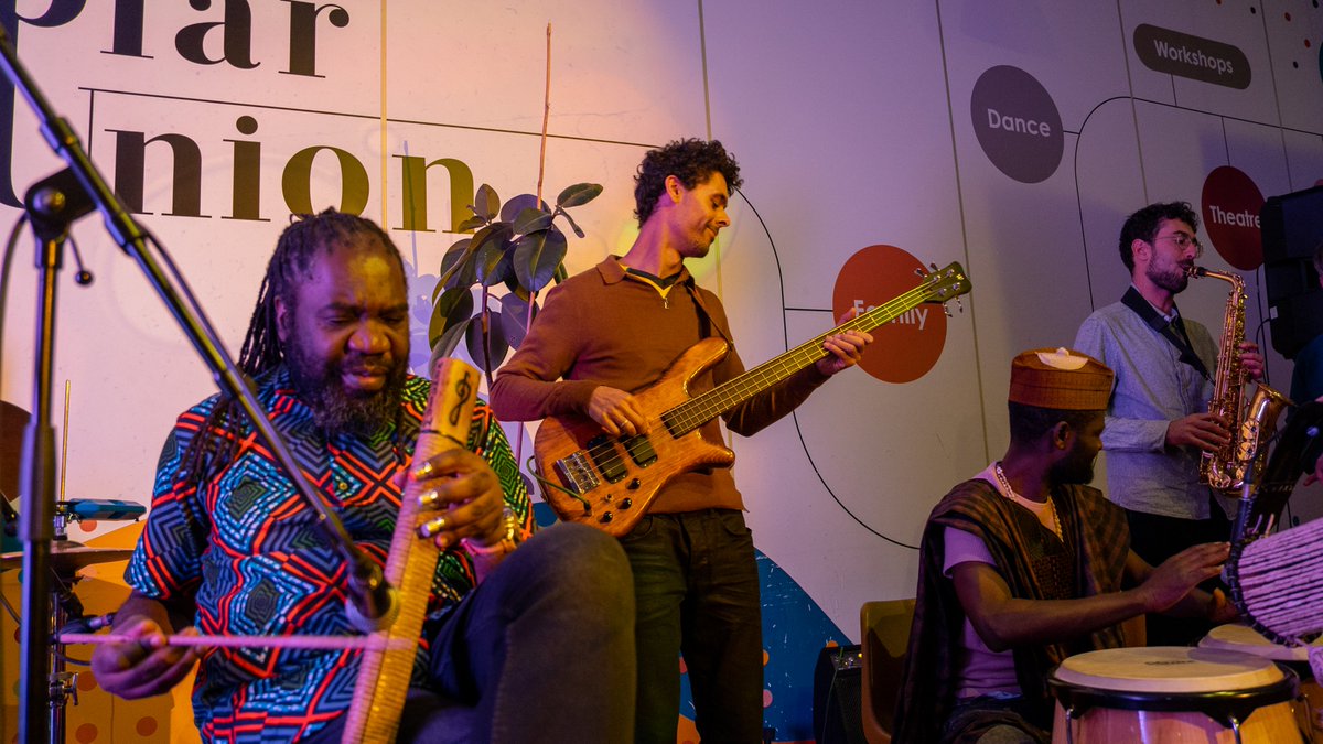 Grand_union's tweet photo. Huge thank you to everyone who came out to support the last @re_generation_band jam sesh of the year and made it such a memorable evening 🙌. We can’t wait to be back at Poplar Union in the new year with more good music, Stay tuned!🔒

📷 @AkandaUK 

#WorldJazz #PoplarUnion https://t.co/ufyby9oOLs