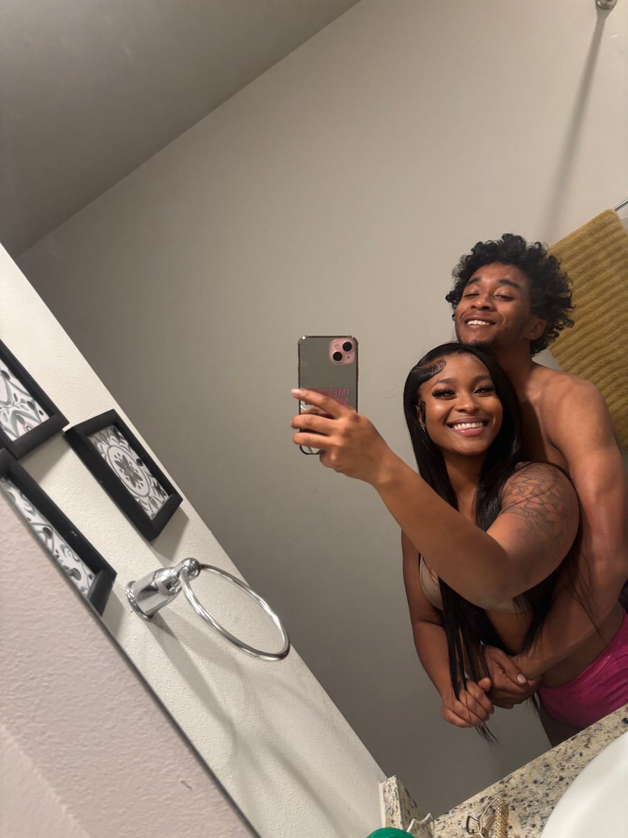 THEREALBRIANTE's tweet photo. my loverrrr❤️💍💍💍🌎🩷😝 https://t.co/DtEkDXOuCf