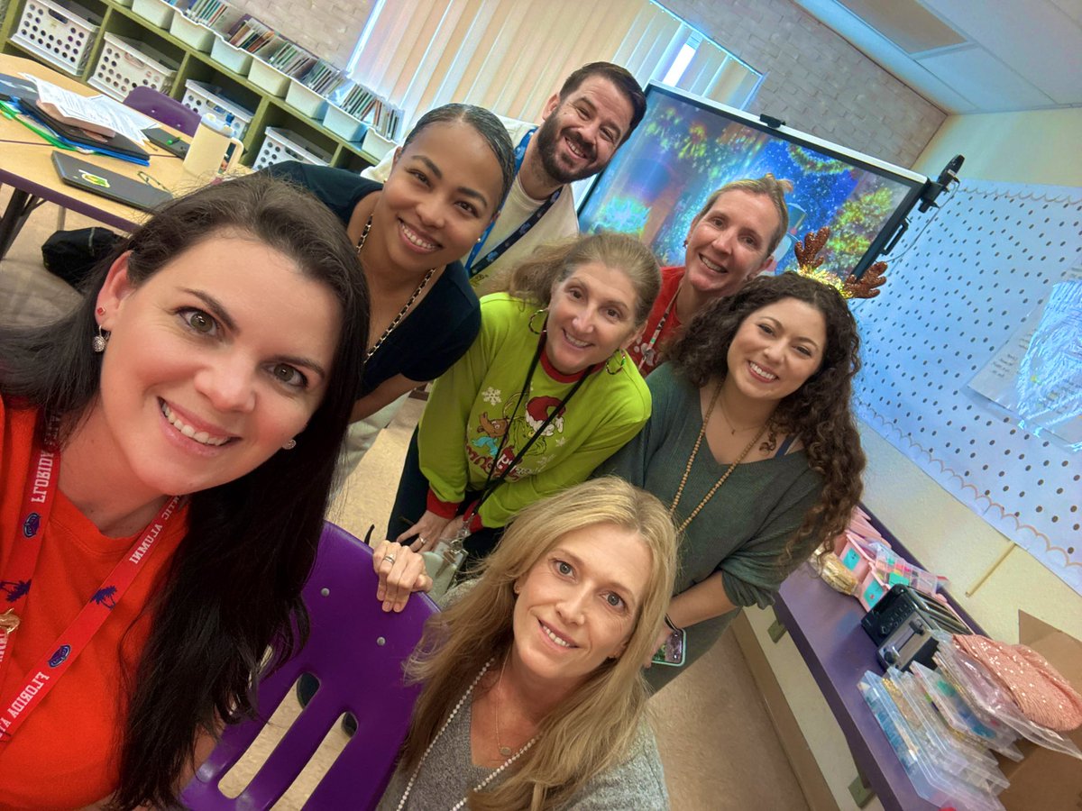 Jen_Teaches24's tweet photo. Holiday Breakfast with the BEST team! #5thGrade @ElbridgeGaleES https://t.co/8ENQXNagwj