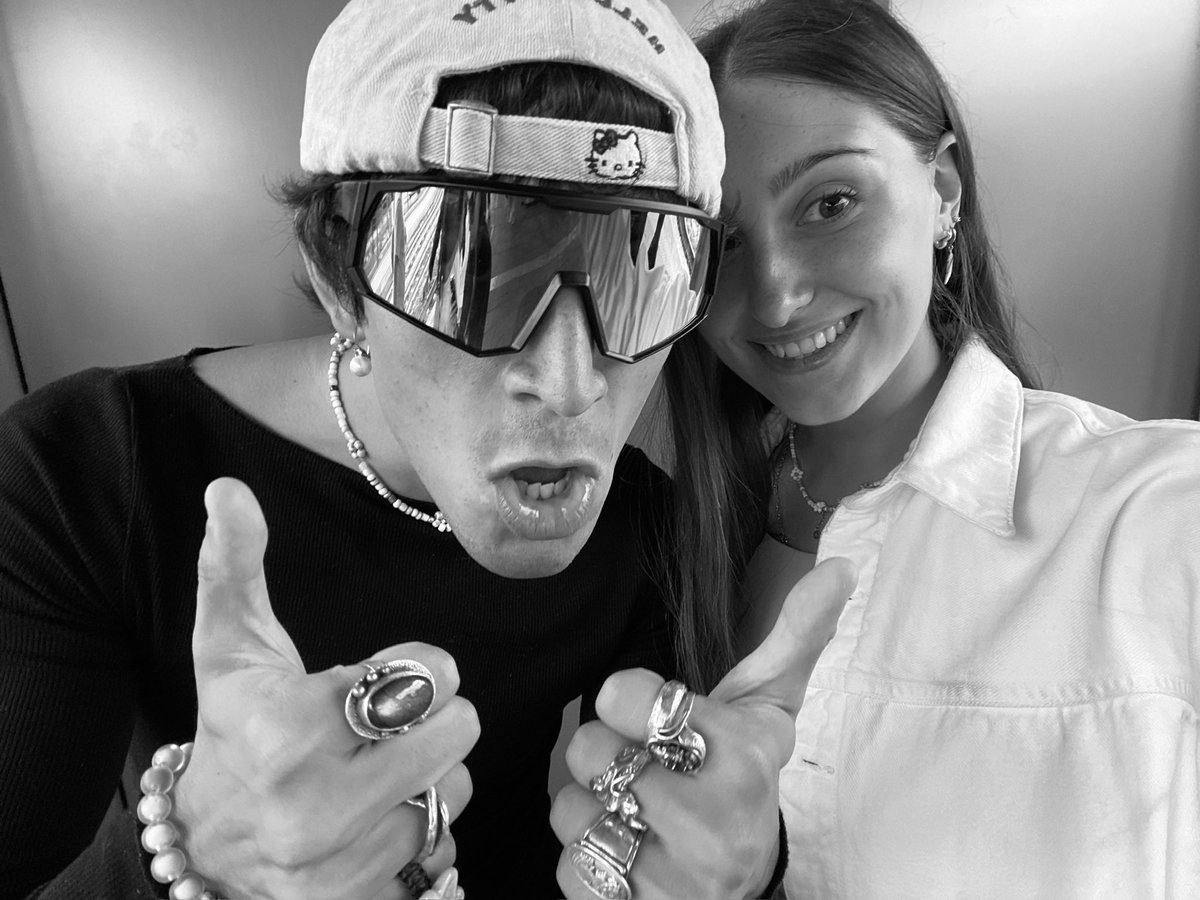 claudia_bef_'s tweet photo. forza🤍 https://t.co/4nHmlw4XlI