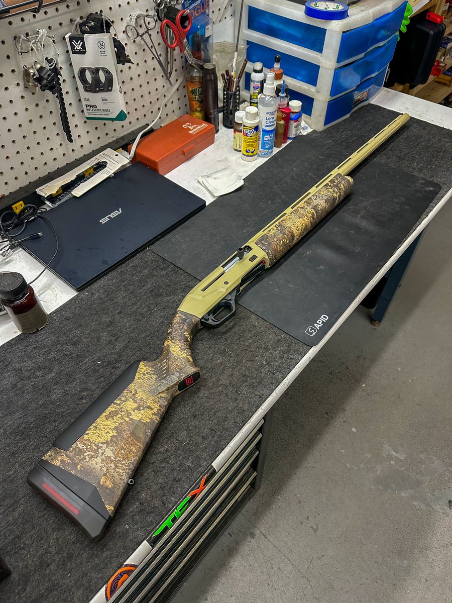 OldGloryGuns's tweet image. 🎄The 12 Gauges of Christmas!🎄                                    

Day 6: @SavageArms Renagauge! 

#oldgloryguns #savagearms