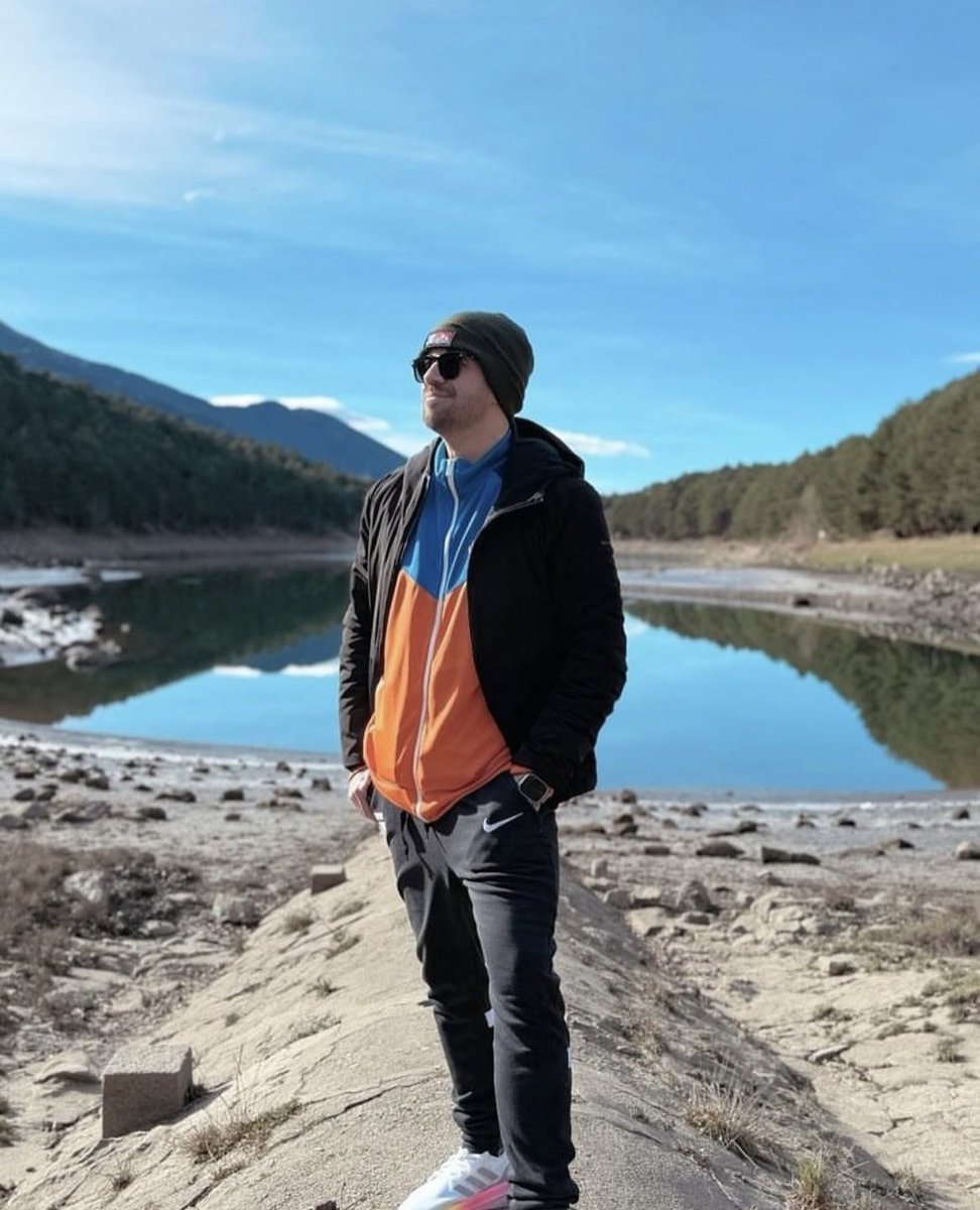 naycandiaaa's tweet photo. ˚₊· ͟͟͞͞➳❥ Auron tiene 36, pero también tuvo…

Abro hilo🧵 https://t.co/yl1IR5gdhs