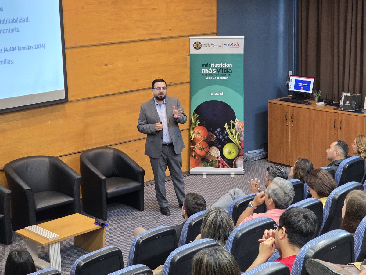 En la USS pude dialogar sobre la oferta pública del FOSIS Biobio en el marco de las alianzas con el mundo privado y la academia. El proceso de vinculación con el medio debe ser un ejercicio permanente para llegar de una forma eficiente a los territorios y personas.