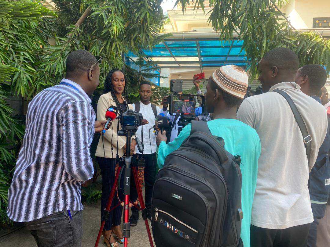 HadjaFantaSylla's tweet photo. Ce mercredi 18 décembre,une conférence de presse a été animée par le consortium FEJED-GUINEE RAJ Gui a la maison de la presse de Conakry. 
Plaidoyer de la société civile  en faveur de l'introduction effective des vaccins PCV et ROTAVIRUS dans le calendrier vaccinale en GUINEE https://t.co/XFGPogIW4G