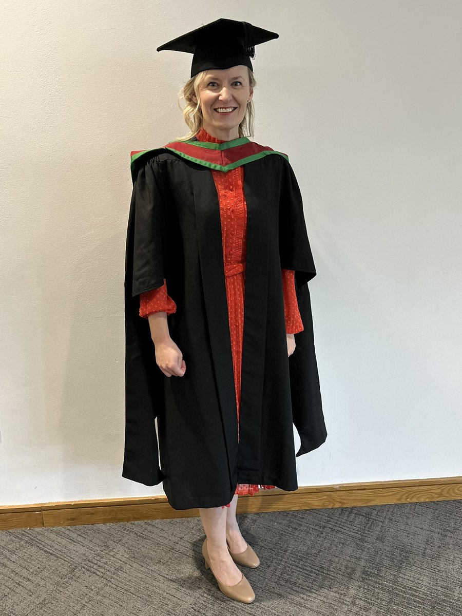 Proud day graduating with the #universityoftheyear2024 <a href="/UlsterUniSoNP/">Ulster Uni Nursing and Paramedic Science💙</a> with a distinction in Advanced Nursing Practice. #family <a href="/NHSCTrust/">Northern Trust</a> <a href="/Felicity_Hasson/">Dr. Felicity Hasson</a> <a href="/NurseEstherBeck/">Esther Beck</a> <a href="/MargaretDiamo10/">💎Margaret Diamond RN DN QN</a> <a href="/ashleyramsay50/">Ashley RN DN QN</a> <a href="/campbell_s65064/">Sadie Campbell</a>