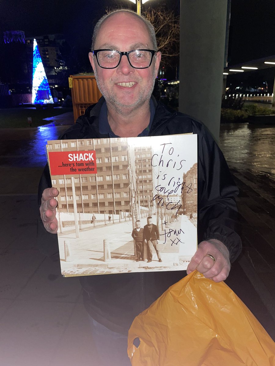 MattA1855's tweet photo. Ambushing @michaelheadtreb and @JohnHead1967 Lol
Thank you for the picture and autograph https://t.co/Jd7TIosItU