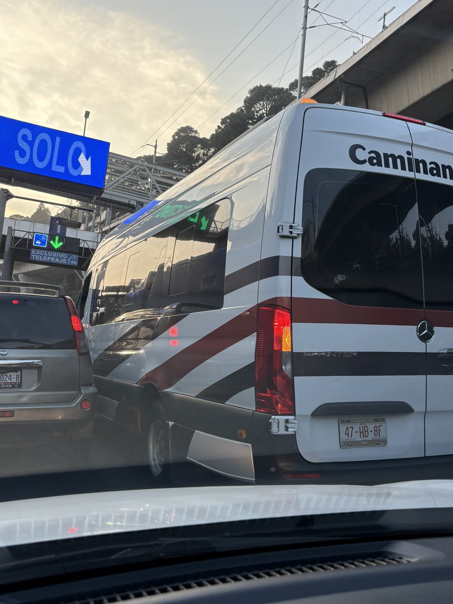 pitestrada's tweet photo. @tmtcaminante que buen servicio de sus choferes son unos puercos para manejar https://t.co/NtUrDjYHc0