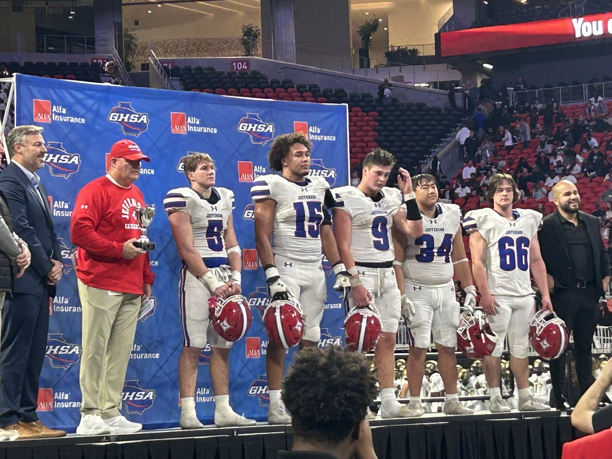 Congrats to Calhoun for a hard fought win. Proud of our boys, coaches, school, and community! Proud to be a Dragon!