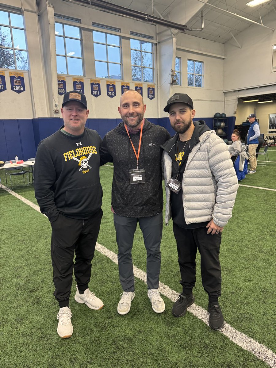 bwforman12's tweet photo. Great Learning ⁦@Catcher_CON⁩ ⁦@xanbarksdale⁩ https://t.co/CGkfPawF6Z