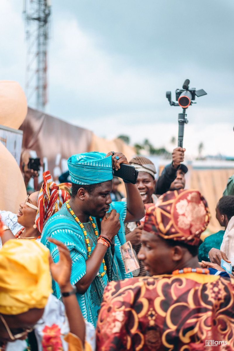 TheOladeji's tweet photo. December 2023
July 2024
December 2024

Three editions of #YorubaParty and it gets bigger after each time.
From ẹgbẹ́ onikoko to @egbemajeobaje, I also got an upgrade in season 3.

Well done, @egbeatelewo @oredolaibrahim @theayoadams 

See you in 2025! https://t.co/TO2e4vwyex
