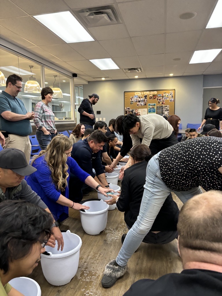 myunitedway's tweet photo. Shoutout to @PrimServices for their amazing #MyUnitedWay campaign!

From Office Olympics to the Chili Cookoff finale, they brought fun, learning, &amp; community impact together.
Thank you for showing how workplaces drive positive change!

#DoLocalGood #Primoris #WorkplaceCampaign https://t.co/8oA4qU5JNn