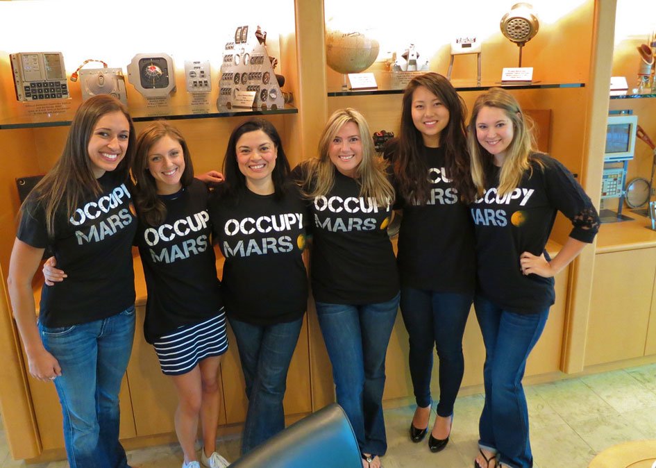 Occupy Wall Street tweet media