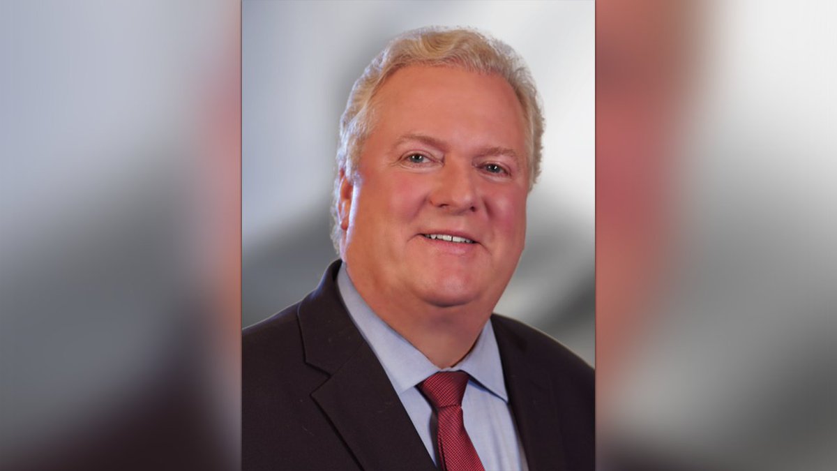 West Virginia Congresswoman Carol Miller took to the House Floor Wednesday to honor our own Mark Curtis' career and contributions to the Mountain State. Mark is retiring Wednesday after 48 years in the business.
trib.al/eyudeL8