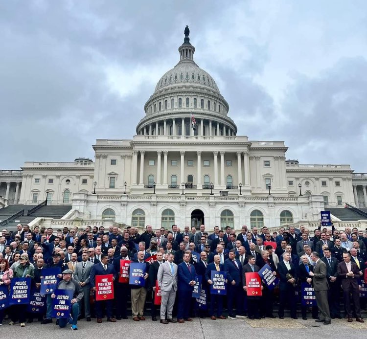 RickFOP86's tweet photo. PLEASED to see the U.S. Senate vote to pass Cloture on the Social Security Fairness Act 73-27
Now let’s get this across the finish line on the Final Vote 🏁
#WeAreWatching #RightTheWrong #FOP https://t.co/HVHYA4Khca