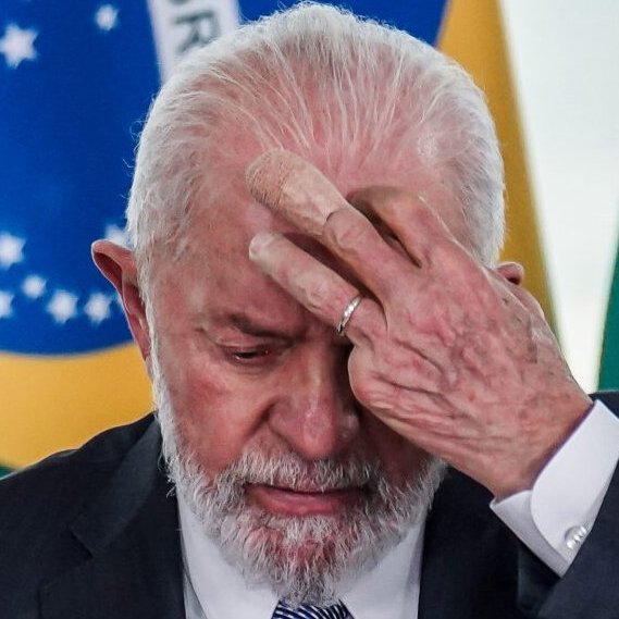 République tweet media