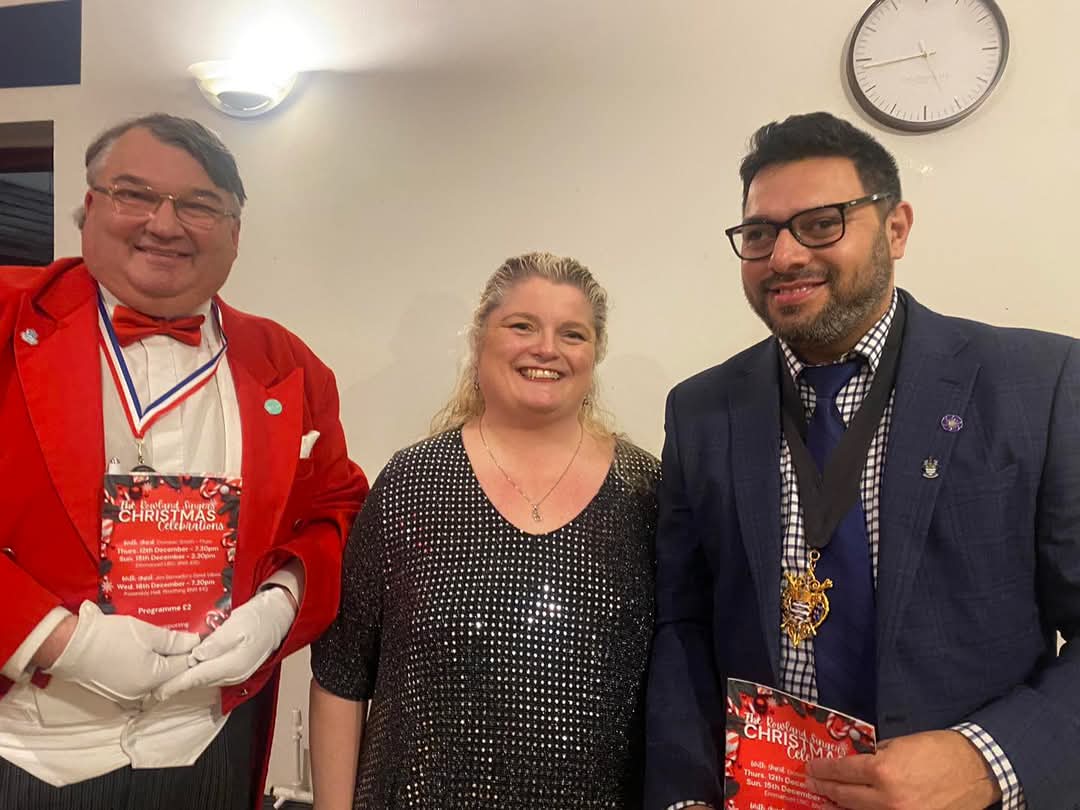 Bob Smytherman π€π₯ (@cooltoastmaster) on Twitter photo Thank you to <a href="/WorthingMayor/">Mayor of Worthing</a> for joining us for <a href="/RowlandSingers/">RowlandSingers</a> Christmas Celebration in Worthing #MerryChristmas
#CountdownToChristmas
#Christmas2024 Thank you to <a href="/WorthingMayor/">Mayor of Worthing</a> for joining us for <a href="/RowlandSingers/">RowlandSingers</a> Christmas Celebration in Worthing #MerryChristmas
#CountdownToChristmas
#Christmas2024