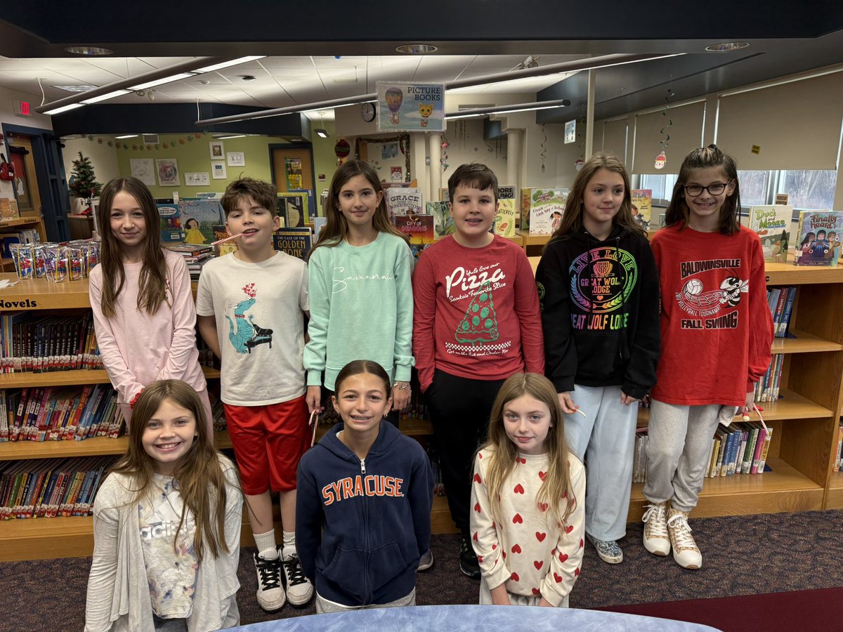 Grateful for our #PalmerLibrary morning library helpers!  We celebrated with candy canes and #dunkin! 🍩  Our books wouldn’t look so beautiful on the shelves without them! 🥰