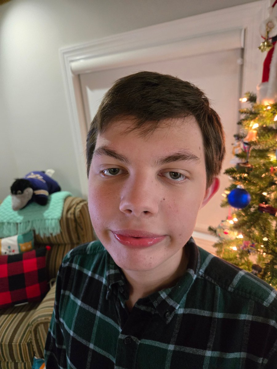 Fred knows you've been lost without his charming insights and the suave style only he brings to the table. He apologizes for the radio silence as he's been too busy being incredible elsewhere. But don't worry, the wait is over, and Fred's about to make your feeds great again!