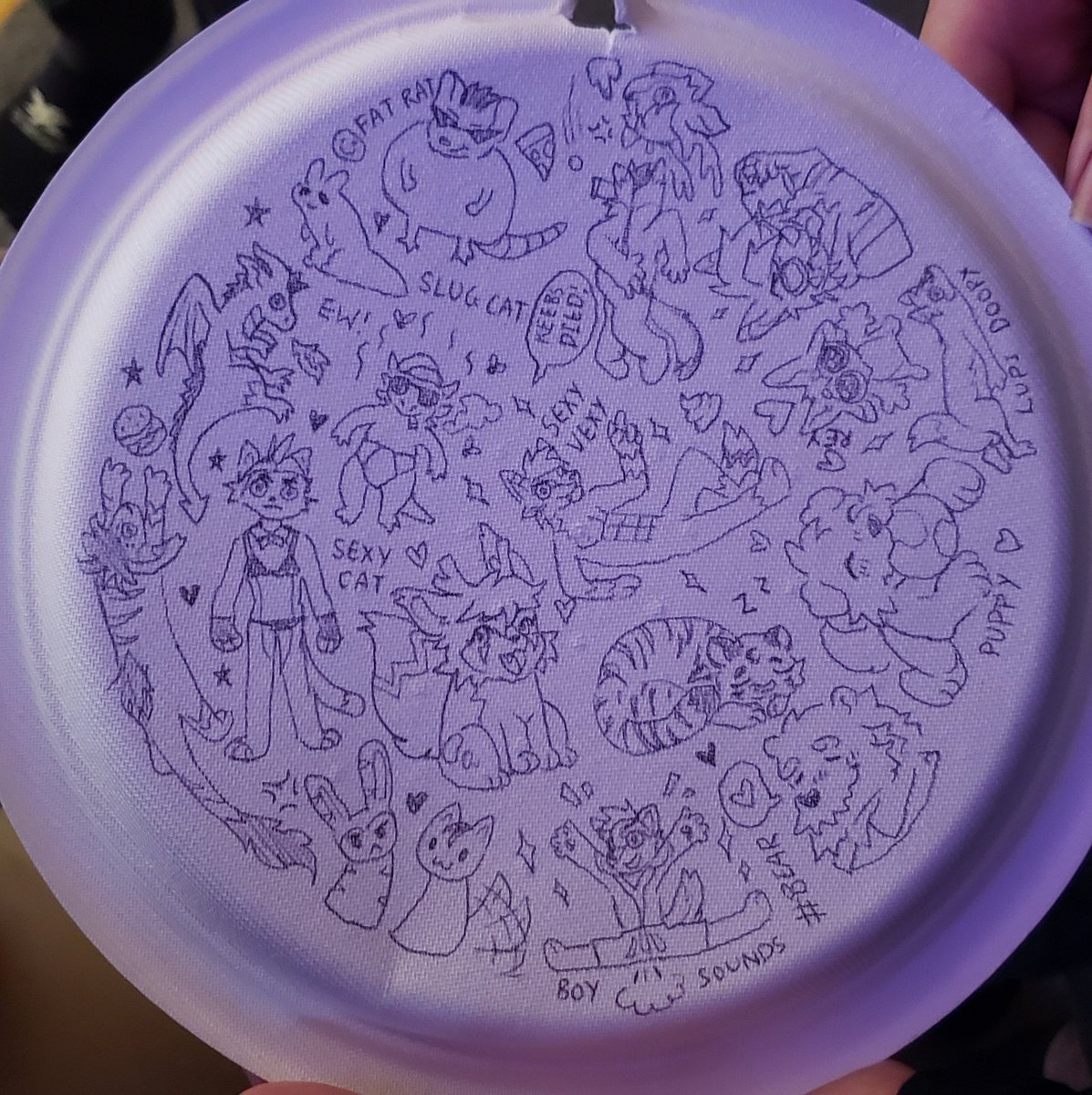 Why has no one posted the party plate by <a href="/Filches/">Filches 𓆩✧𓆪</a>!!!