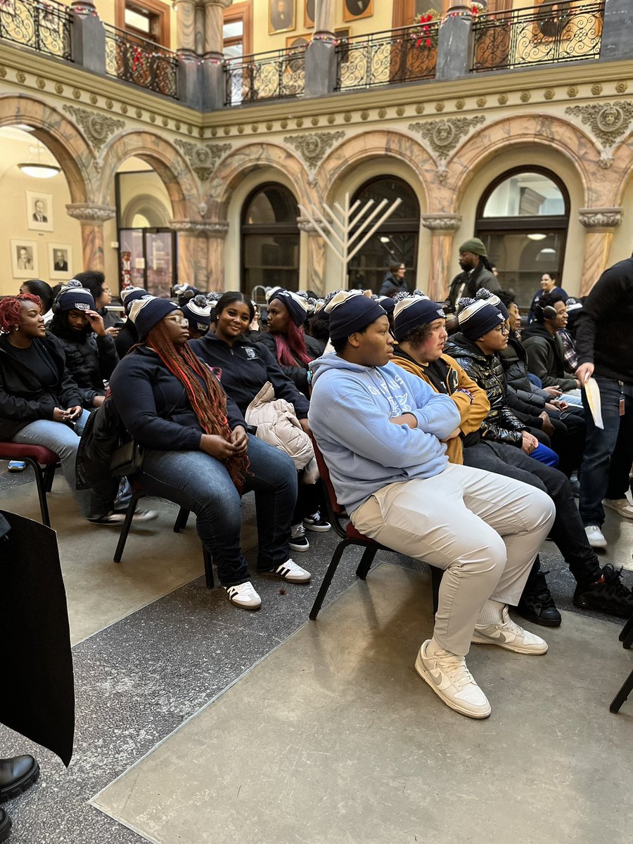 marcella d tweet media