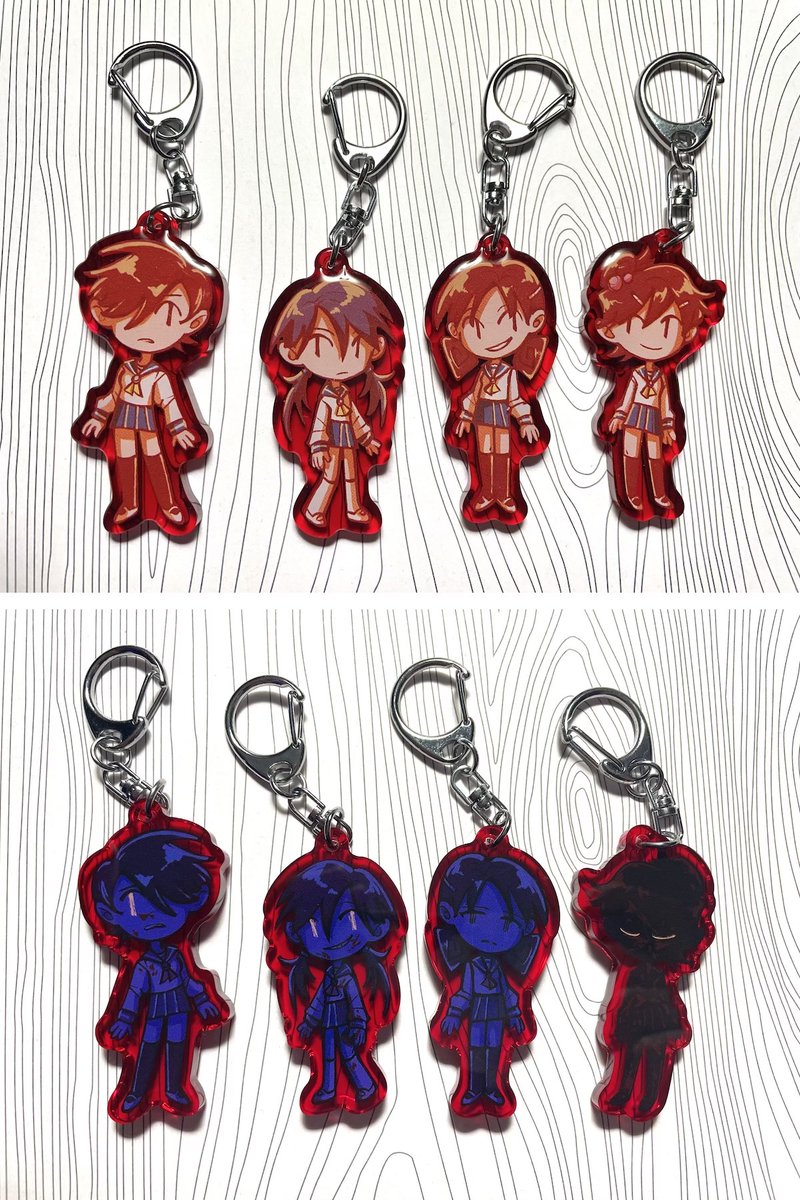 onebizarrekai's tweet photo. hello, if you know me from tumblr, I'm just dropping in to mention that I opened a small online store recently. international shipping is available! check it out :>
#dreamswap #traffictwt 
https://t.co/yie56viMMz https://t.co/r5FAlx1mWH