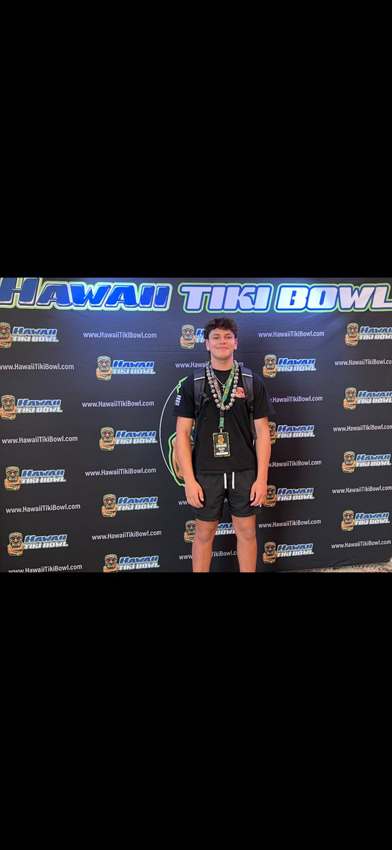 Austin states (@astates_11) on Twitter photo Just got checked in for the <a href="/HawaiiTikiBowl/">Hawaii Tiki Bowl</a> . Practice starts tomorrow with the new team! <a href="/ETBUCoachWillis/">Coach Willis</a> <a href="/ETBUCoachRu/">Coach Ruzicka</a> <a href="/dctf/">Dave Campbell's — TexasFootball.com</a> <a href="/coachrsmith12/">Coach Ryan Smith</a> <a href="/youareathlete/">You Are Athlete</a> <a href="/TXTopTalent/">TX TOP TALENT</a> <a href="/WhataSuperTeam/">Whataburger Super Team</a> <a href="/HawaiiNewsNow/">Hawaii News Now</a> Just got checked in for the <a href="/HawaiiTikiBowl/">Hawaii Tiki Bowl</a> . Practice starts tomorrow with the new team! <a href="/ETBUCoachWillis/">Coach Willis</a> <a href="/ETBUCoachRu/">Coach Ruzicka</a> <a href="/dctf/">Dave Campbell's — TexasFootball.com</a> <a href="/coachrsmith12/">Coach Ryan Smith</a> <a href="/youareathlete/">You Are Athlete</a> <a href="/TXTopTalent/">TX TOP TALENT</a> <a href="/WhataSuperTeam/">Whataburger Super Team</a> <a href="/HawaiiNewsNow/">Hawaii News Now</a>