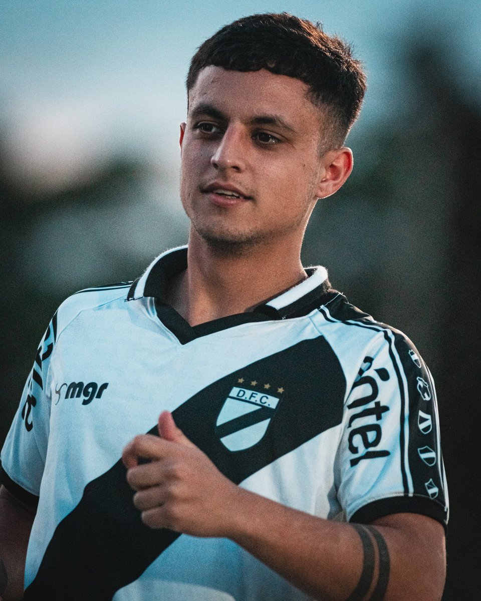 TwDanubioFC's tweet photo. 🦸🏻‍♂️ el niño maravilla @_ram1r0 https://t.co/gdRF7Oqu14