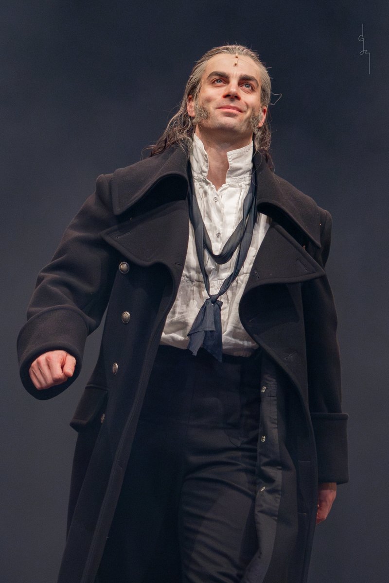 gamzev_pics's tweet photo. 241218 #LesMiserables 레미제라블 웨스트엔드
-

#StewartClarke Javert https://t.co/QZ82GEE0R3
