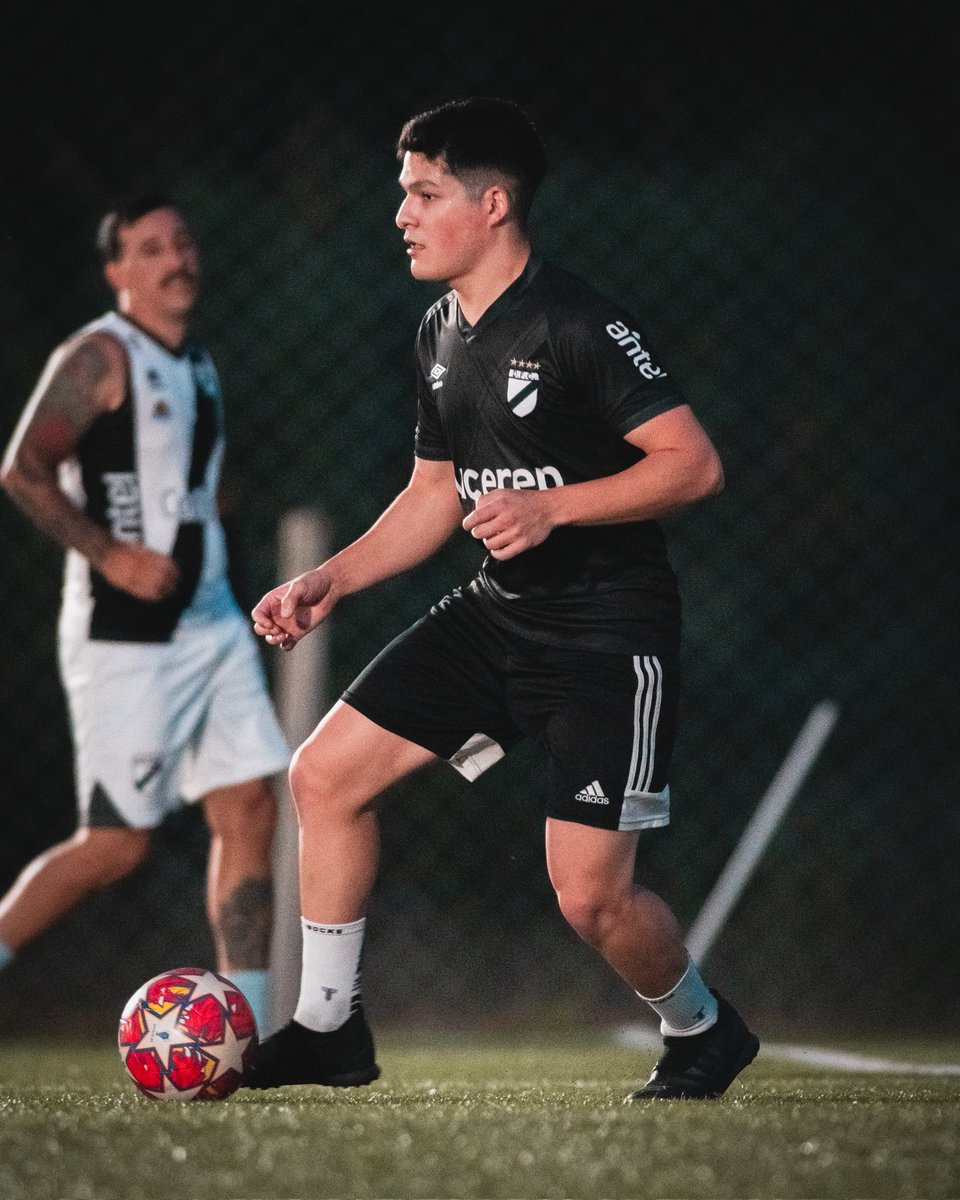 TwDanubioFC's tweet photo. el KAISER del Danu Negro. https://t.co/rHuJdDCnev