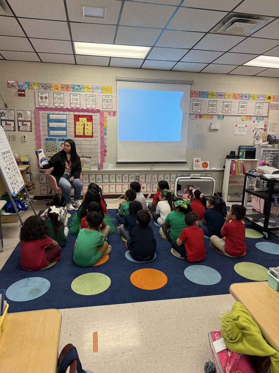 Edna Hernandez M.Ed (@mrshdz7) on Twitter photo I visited Kinder to see their <a href="/lead4ward/">lead4ward</a> strategy rotations. Super proud of our kinder students engaging in meaningful conversations with their teacher and peers. <a href="/LaurelesMustang/">LES Mustangs</a> <a href="/AguilarDLS/">Cynthia Aguilar</a> <a href="/ysanchez15677/">Yisel Sanchez</a> I visited Kinder to see their <a href="/lead4ward/">lead4ward</a> strategy rotations. Super proud of our kinder students engaging in meaningful conversations with their teacher and peers. <a href="/LaurelesMustang/">LES Mustangs</a> <a href="/AguilarDLS/">Cynthia Aguilar</a> <a href="/ysanchez15677/">Yisel Sanchez</a>