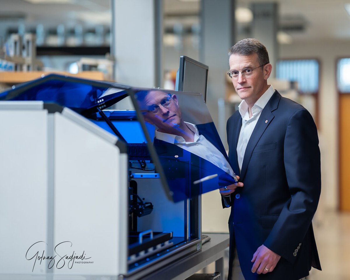 Our heartfelt congratulations to our very own Dr. Marco Marra, for this tremendous achievement.  We’re so very proud of you.  

bccrc.ca/articles/dr-ma…