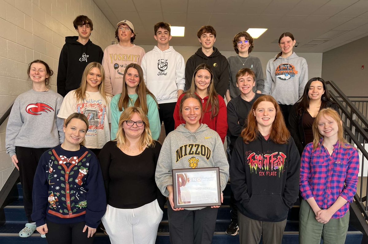 The LHStoday online student news website was named a distinguished high school website by <a href="/schoolnewspaper/">SNO Sites</a> School Newspapers Online for the seventh consecutive year. Congrats to the online news staff that led this effort and secured all required badges to earn this honor.