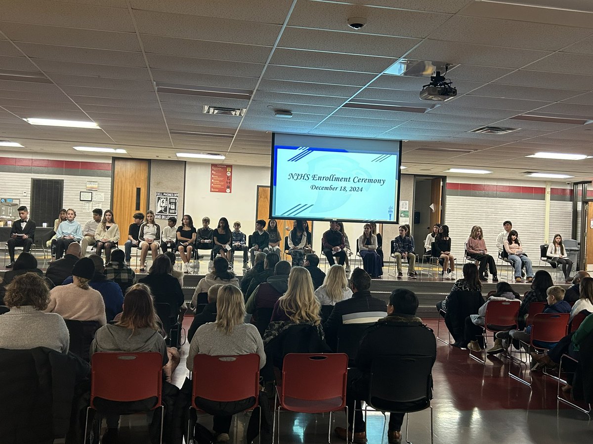 A full house for <a href="/D59Holmes/">Holmes Junior High</a> National Junior Honor Society this evening. #D59Learns