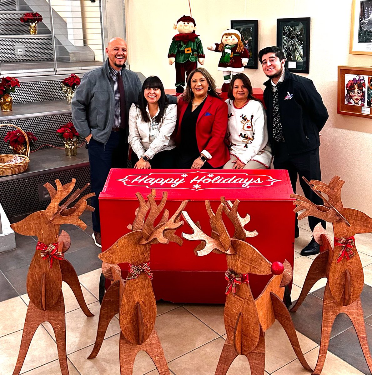 Nancy Torres (@americas_hs) on Twitter photo <a href="/SocorroISD/">Socorro ISD</a> Superintendent’s holiday open house with the <a href="/Americas_HS/">Nancy Torres</a> team! 🎄💙❤️
#ALLIN
<a href="/SGomez18_AHS/">Steven Gomez</a> <a href="/HPerez_AHS/">Hector Perez</a> <a href="/EOrtiz_AHS/">Edith Ortiz</a> <a href="/jWood_AHS/">Joi Woodard</a> @CMartin_AHS <a href="/SocorroISD/">Socorro ISD</a> Superintendent’s holiday open house with the <a href="/Americas_HS/">Nancy Torres</a> team! 🎄💙❤️
#ALLIN
<a href="/SGomez18_AHS/">Steven Gomez</a> <a href="/HPerez_AHS/">Hector Perez</a> <a href="/EOrtiz_AHS/">Edith Ortiz</a> <a href="/jWood_AHS/">Joi Woodard</a> @CMartin_AHS