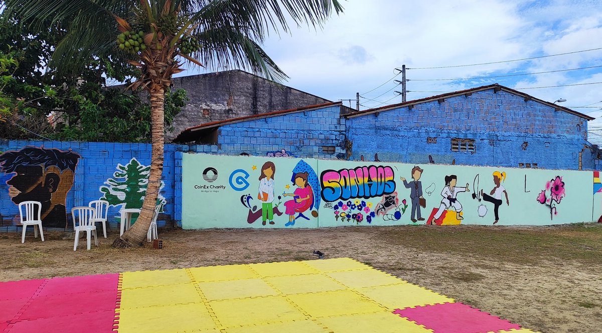 CoinExCharity's tweet image. 🎉 As part of CoinEx's seventh-year celebrations, "The Wall of Dreams" has become a beacon of inspiration, where children's artistic expressions and aspirations are brought to life on the walls of PROSSICA's headquarters in Fortaleza, Brazil. 🎨✨
#CoinExCharity #BridgeToHope…